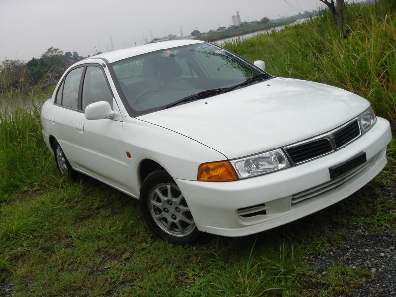 Lancer mx saloon