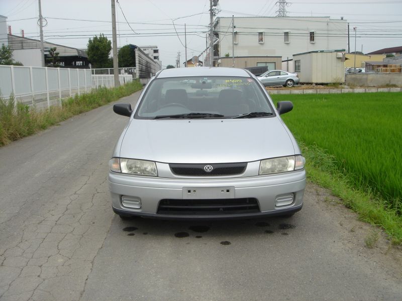 Mazda familia 1997 Mazda familia 1997