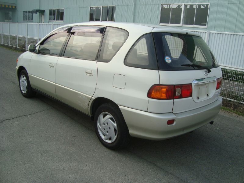 Toyota ipsum 1999
