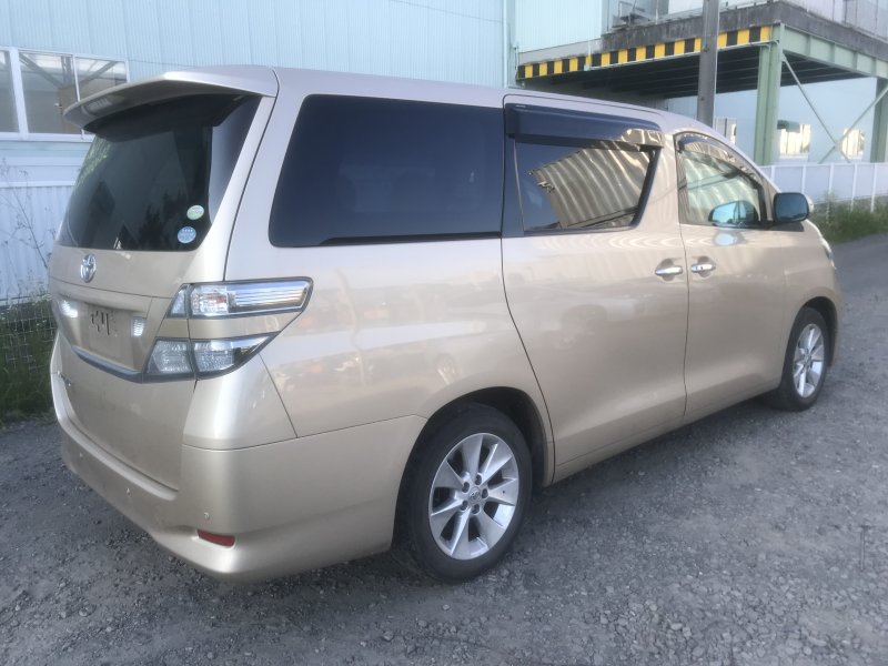 Toyota vellfire 2008