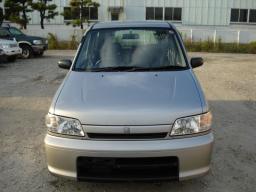 Nissan cube 1999