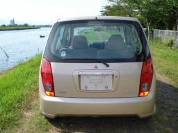 Mitsubishi dingo 1999