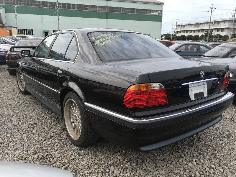 Бмв 735 1999