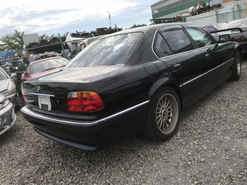 Бмв 735 1999