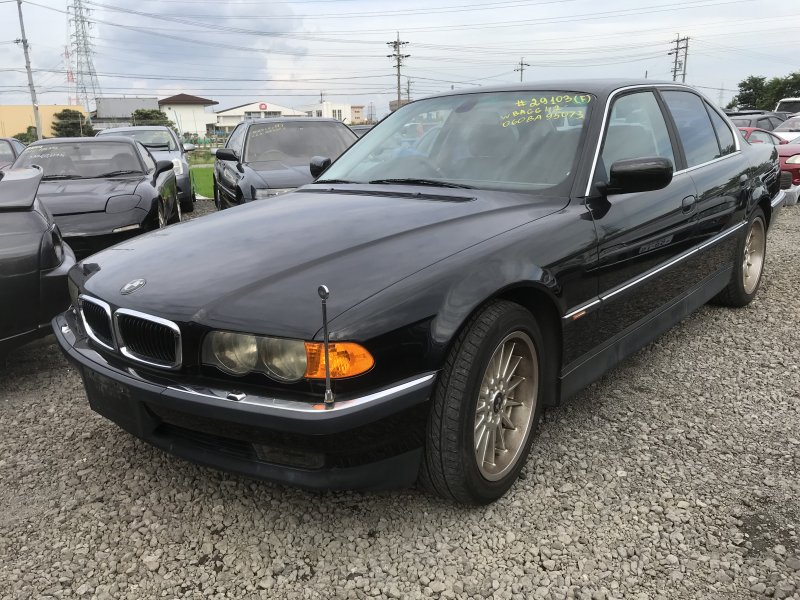 Бмв 735 1999