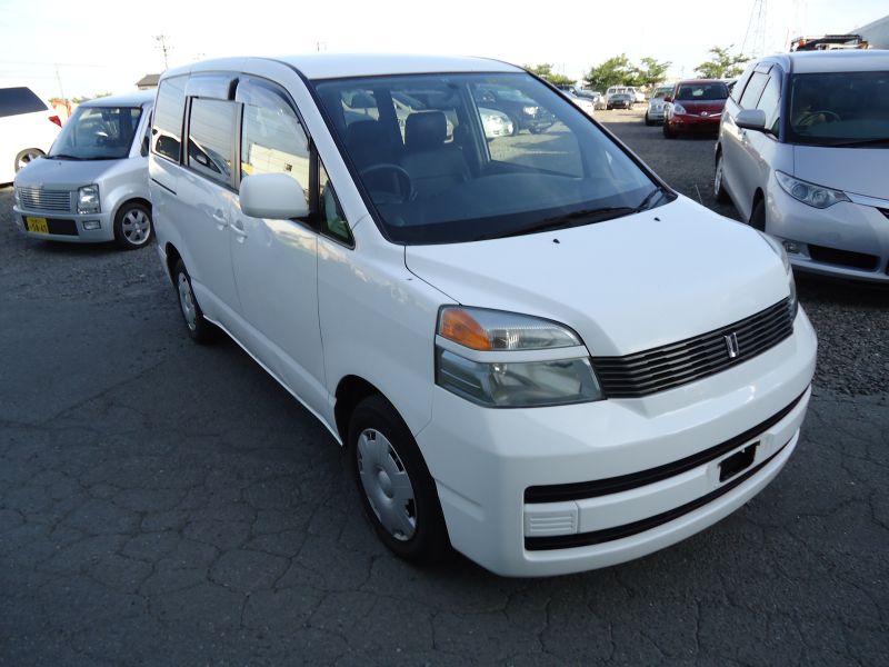 Toyota voxy 2002
