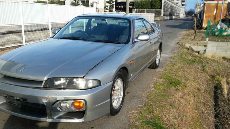 Nissan skyline 97