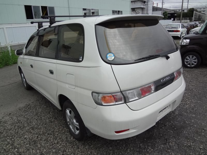 Toyota gaia обвес