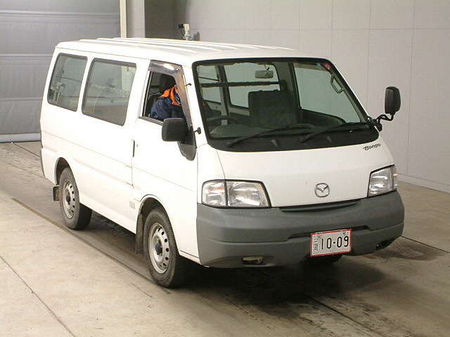Mazda Bongo Van DX, 2003, used for sale