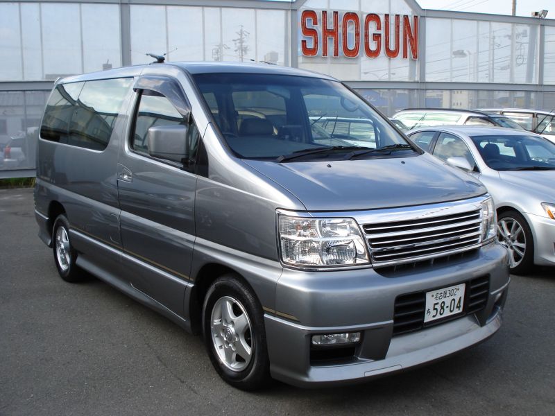 Nissan elgrand 2000
