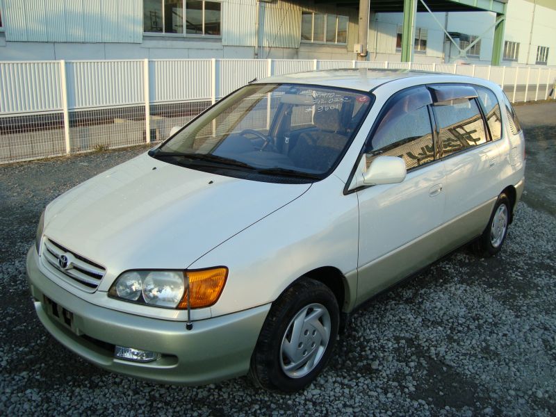 Toyota ipsum 1999