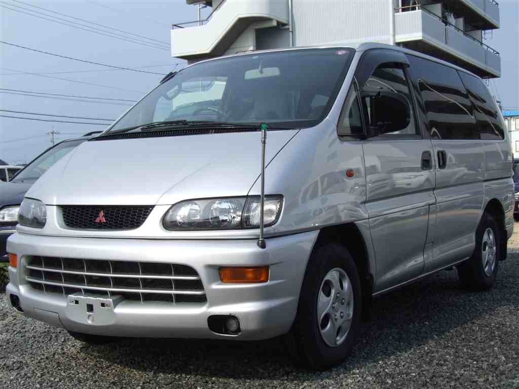 Mitsubishi delica space gear