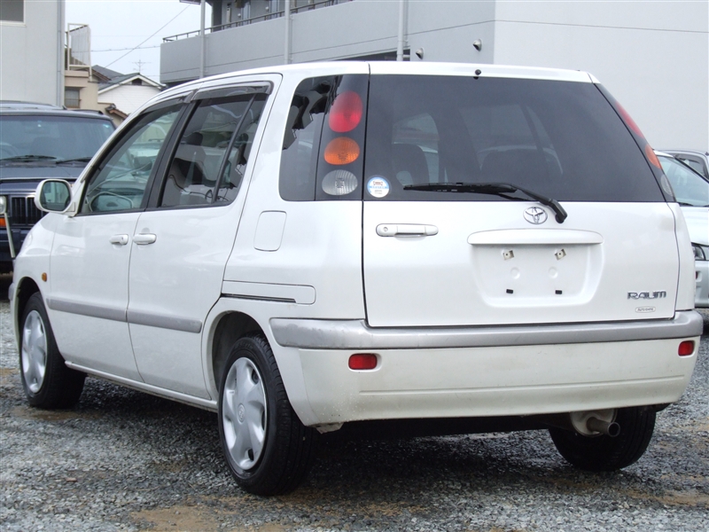 Toyota raum обвесы