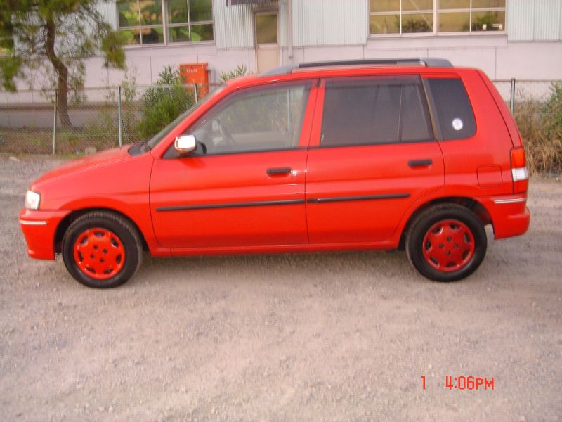 Mazda demio 1998