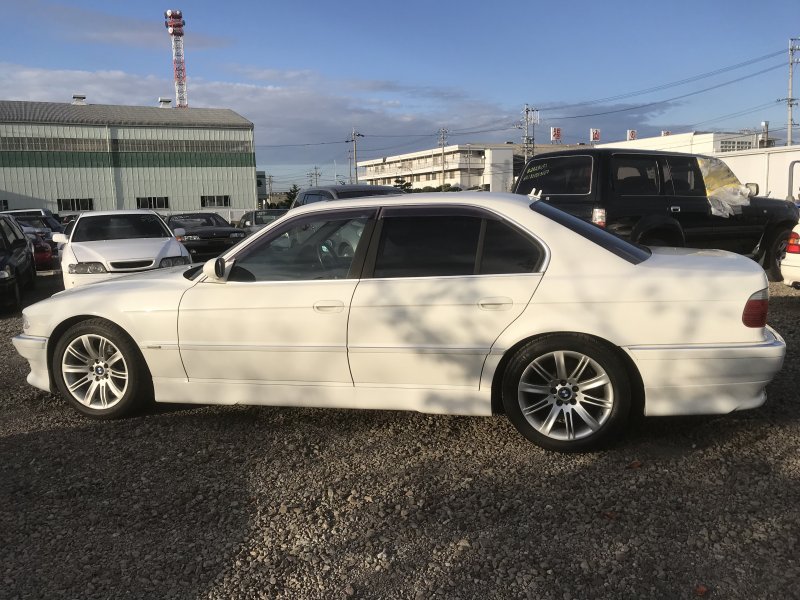 Bmw 735i 2001