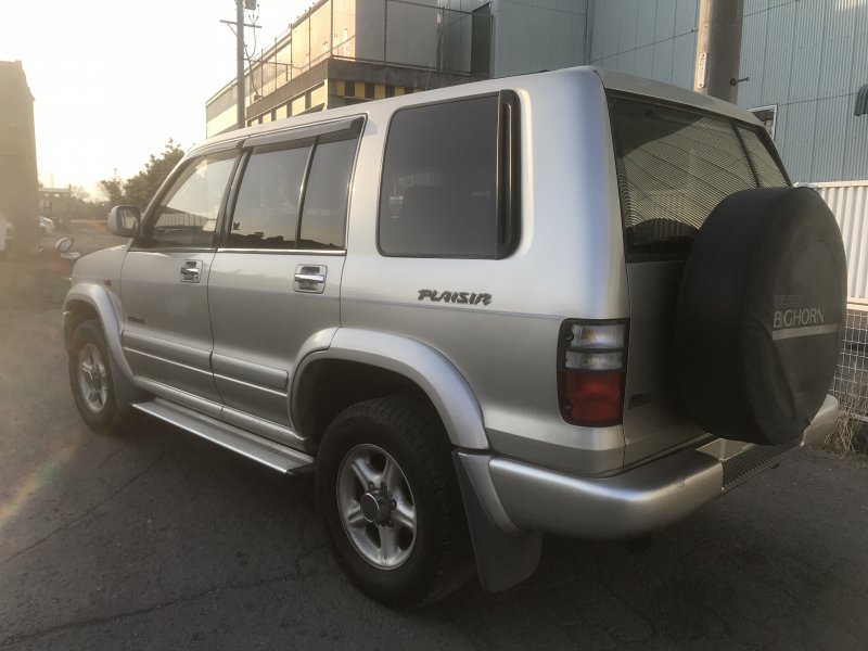 Isuzu bighorn 2001