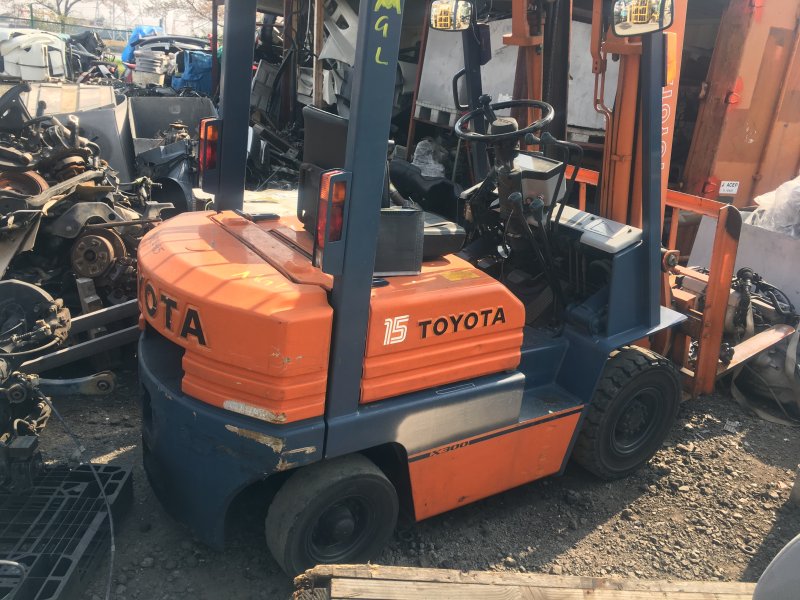 Toyota 1.5 TON FORKLIFT , N/A, used for sale