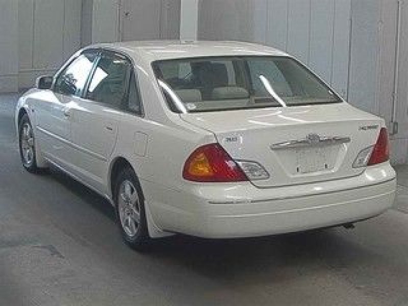 Toyota pronard 2000