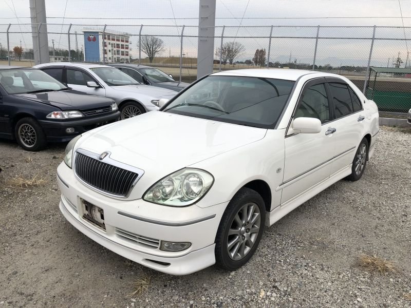Toyota brevis 2001