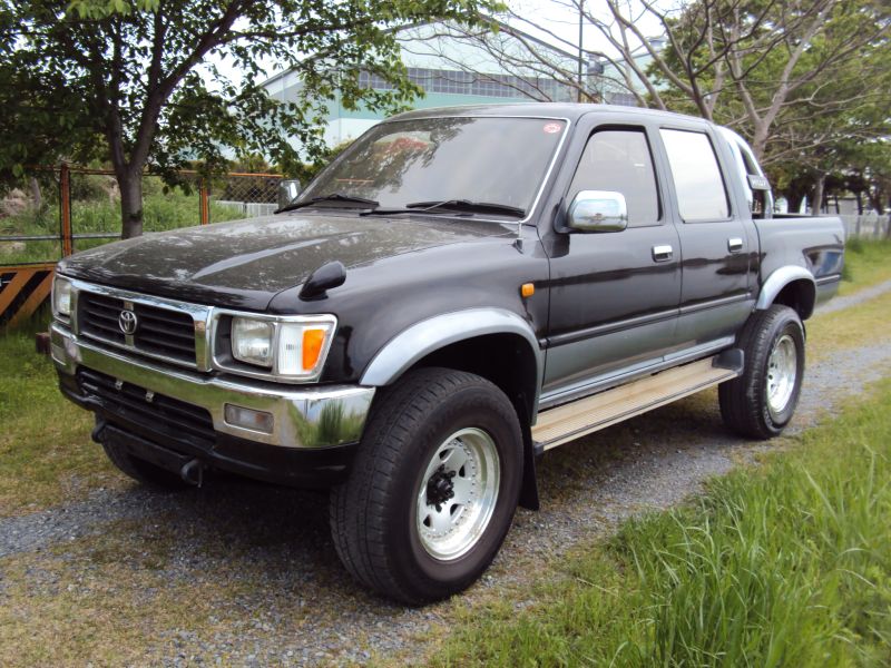 Toyota Hilux SSR-X 4WD, 1996, used for sale