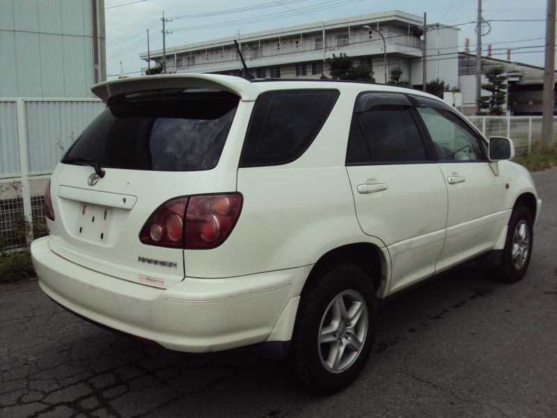 Toyota harrier 2000