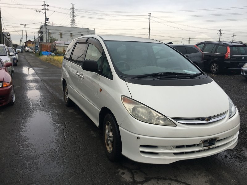 Toyota estima 2001