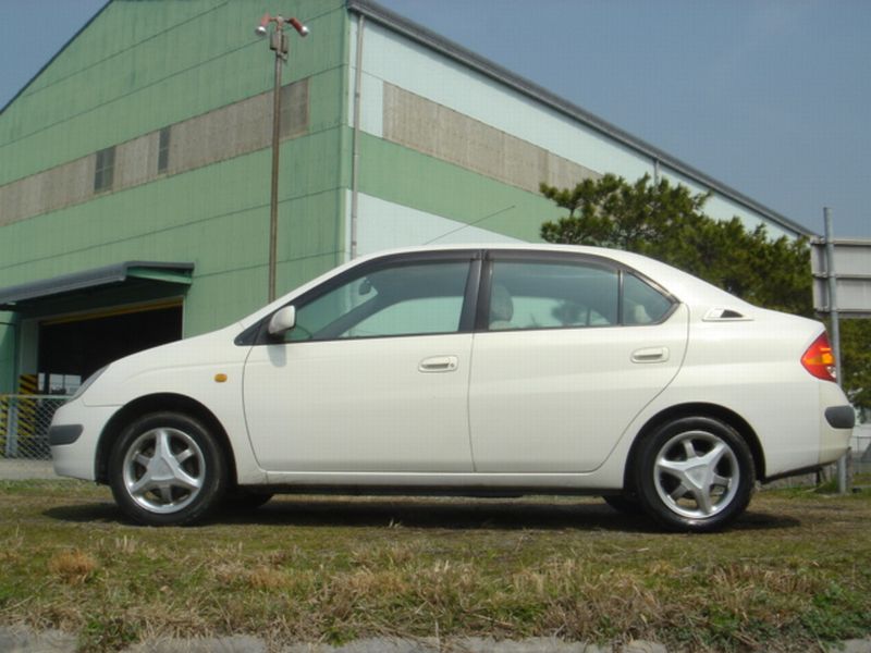Toyota prius 1999