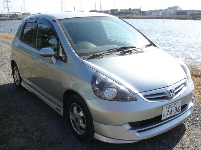Honda Fit 1.3A, 2002, used for sale