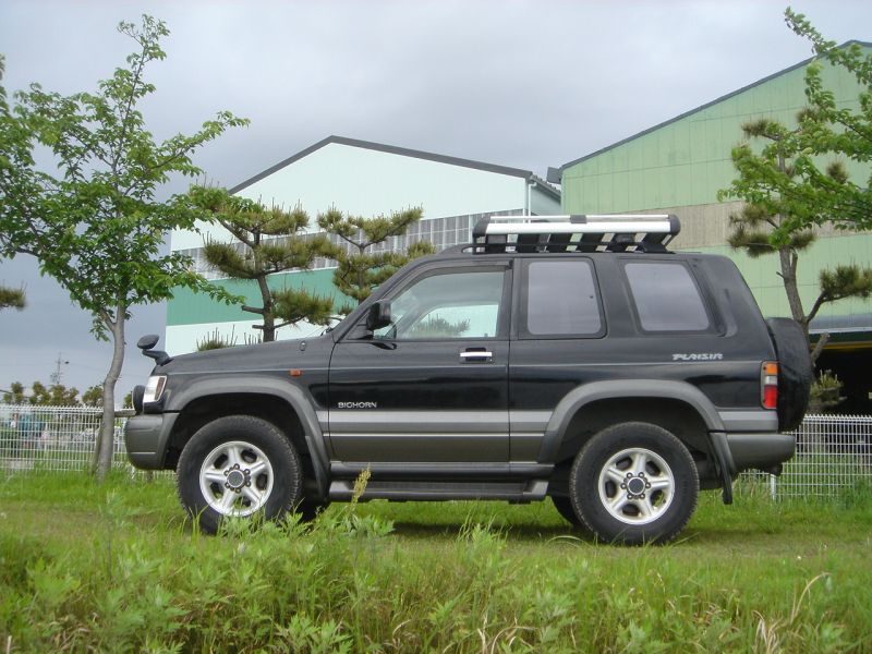 Isuzu bighorn 1998