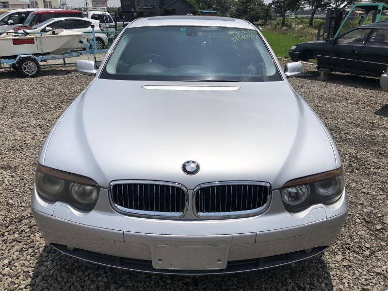 Бмв 735i 2002