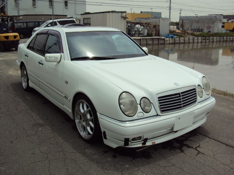 E240 мерседес 1999 E240 мерседес 1999