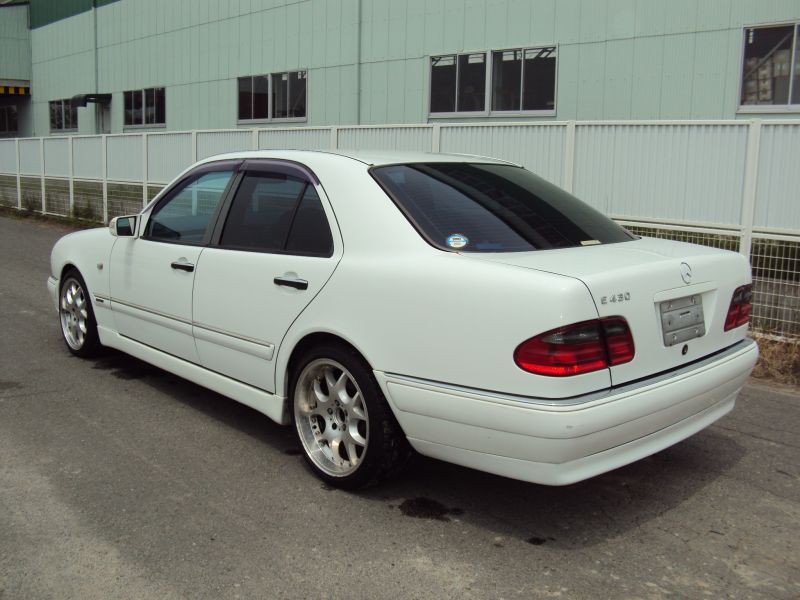 E240 мерседес 1999 E240 мерседес 1999