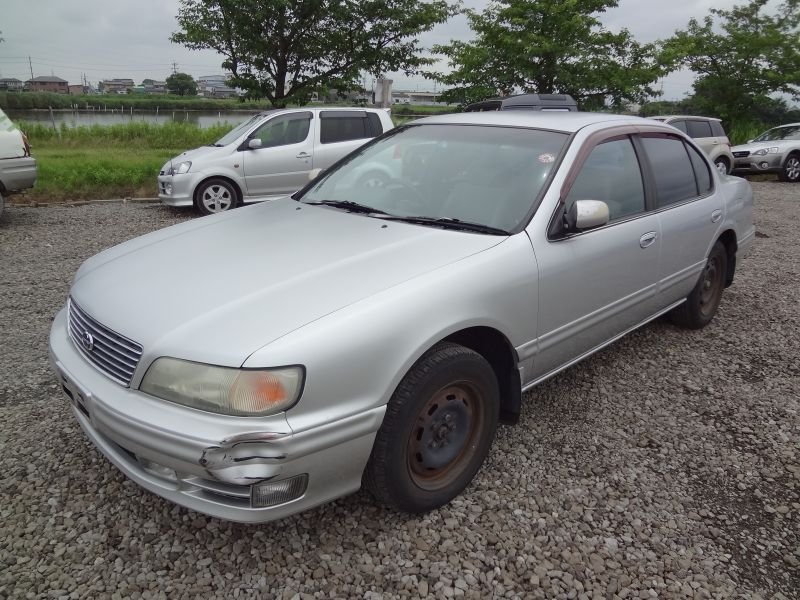 Nissan cefiro 1996