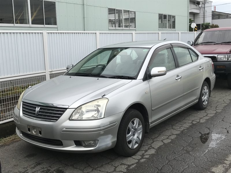 Toyota premio 2003