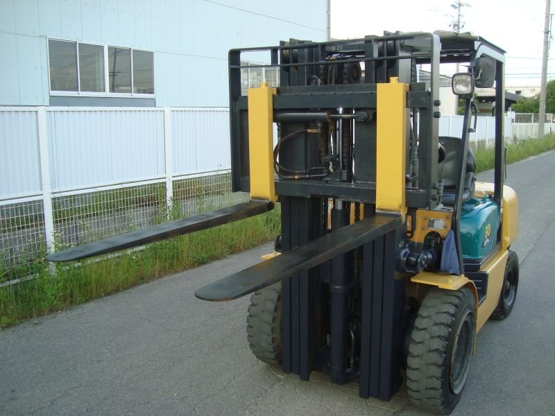 Komatsu Forklift FD30, 2001, used for sale