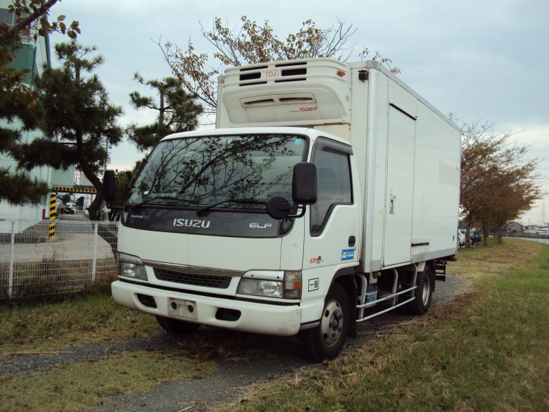 Isuzu elf 150