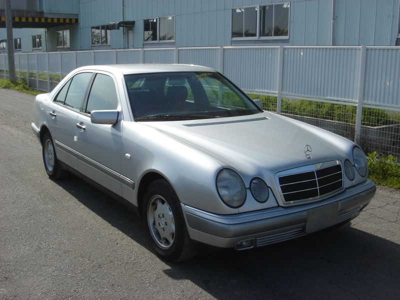 E240 мерседес 1999 E240 мерседес 1999