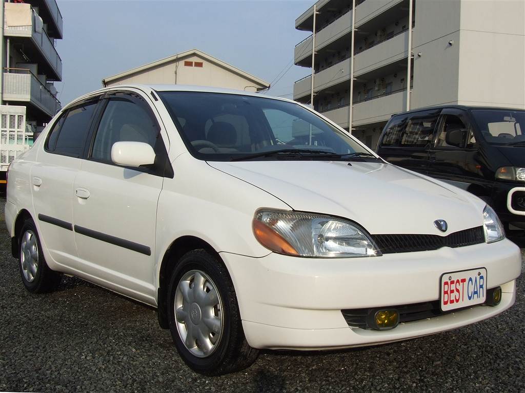 Toyota platz обзор